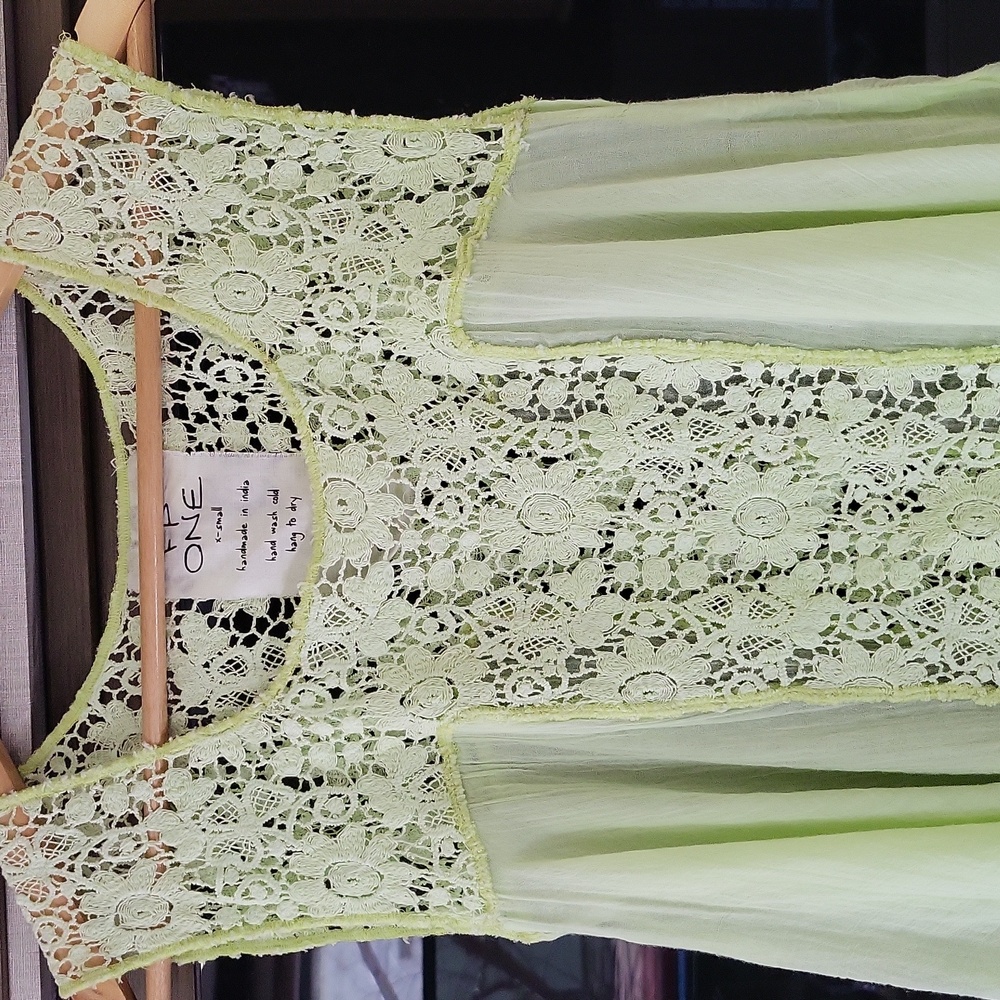 WILL BE GONE SOON) NWOT, "Flower embriodered top) - Picture 2 of 13
